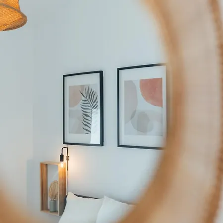 Cozy Old Town With Sunny Terrace Vila do Bispo